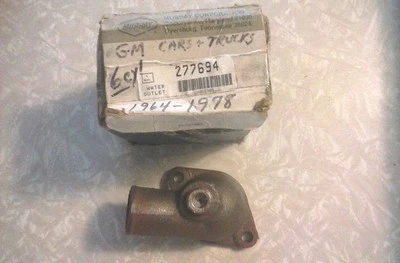 MURRAY 6 CYL G.M. PRODUCTOS; SALIDA DE AGUA "CUELLO DE GANSO"; 1964-78 Foto 1 de 3