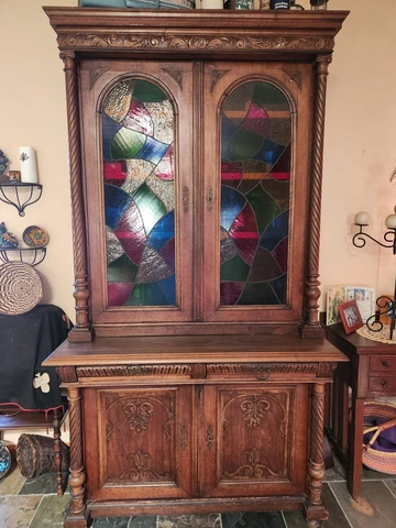 ANTIQUE CHINA CABINET HUTCH EARLY 1900'S Cover
