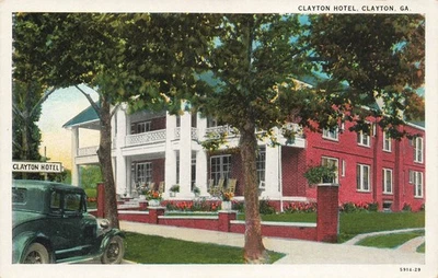 GEORGIA POSTCARD: CAR BY THE CLAYTON HOTEL, CLAYTON, GA - Image 1 of 2