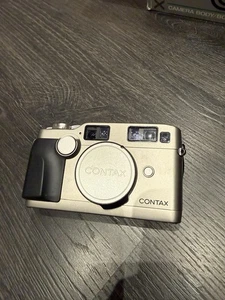 Contax G2 35mm Rangefinder Film Titanium Camera - Picture 1 of 7