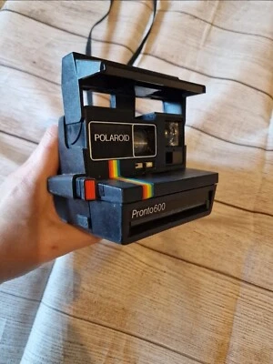 POLAROID PRONTO 600 - MACCHINA FOTOGRAFICA VINTAGE  - Immagine 1 di 4