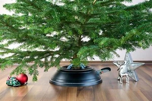 KRINNER Weihnachtsbaumständer Christbaumständer In- & Outdoor für 2,6m Baumhöhe - Bild 1 von 12