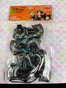 Claire's Disney Halloween Hocus Pocus Black Cat Binx Light Up Necklace New NIP - Picture 1 of 2
