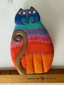 Statuina gatto Laurel Burch 5,5”H 4”W circa anni 90 FIRMATA vintage resina colorata - Foto 1 di 5