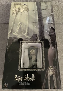 Tim Burtons Corpse Bride Pastor Galswells Collectible Bust by Gentle Giant - Picture 1 of 6