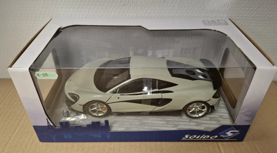 MCLAREN 600 LT2018 1/18 Solido scatola originale - Immagine 1 di 1