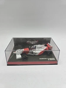 Minichamps  F1 1:43  Mika Hakkinen McLaren Mercedes MP4-16   Ed 43: No.34 - Picture 1 of 5