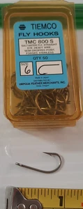 Box of 39 Tiemco TMC #800 S Hooks size 6 Saltwater Fly Tying Hooks #25 - Imagen 1 de 2