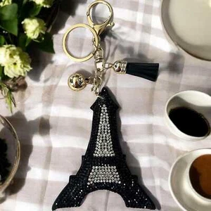 Glamorous Faux Crystal Eiffel Tower Keychain - Unique Gift for Valentine's Day - Picture 1 of 4