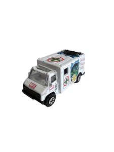 Maisto Paramedic Ambulace White Marvel Dr.Doom 1/64 Scale Diecast - Picture 1 of 4