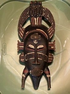 African Mask from Djibouti, Africa - Picture 1 of 2