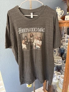 Fleetwood Mac Sz 2XL 2017 Classic City Field NY Concert Tour T Shirt - Picture 1 of 6