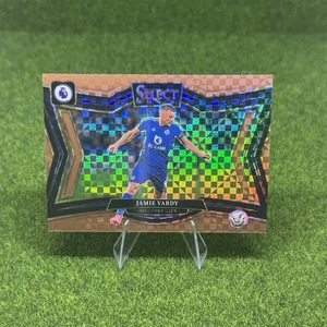 2024-25 Seleccionar Premier League Nivel de Campo Bronce Checkerboard Prizm Jamie Vardy - Imagen 1 de 2