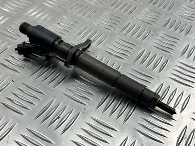 Inyector de combustible diésel Jaguar XF X250 2011 9X2Q9K546DB 202 kW NAB58568 Foto 1 de 4