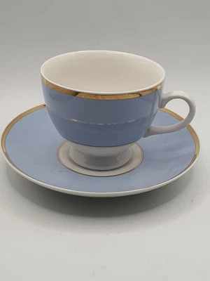 Vintage Royal Doulton 2004 Bruce Oldfield Powder Blue Gold Teacup &Saucer Set - Image 1 of 4