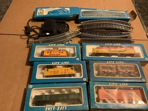 Vintage Life-like Ho Scale Railroad Set With Packaging - Picture 1 of 3