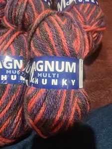 7 MAGNUM mehrfarbig 210 SCHATTIERUNGEN ROMANY klobiges Gewicht Garn 125 Yard pro Knäuel - Bild 1 von 3