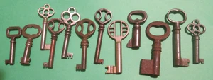 LOT OF 12 VINTAGE OPEN BARREL SKELETON KEYS FANCY ORNATE DRESSER  ANTIQUE h - Picture 1 of 1