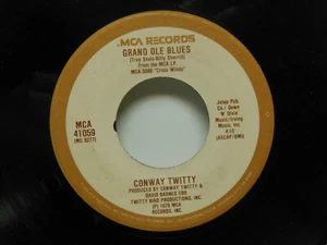 Conway Twitty: Grand Ole Blues / I May Never Get To Heaven, 45 RPM VG (C6) - Picture 1 of 2