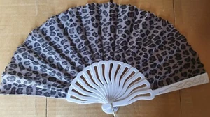 Ventilador decorativo de verano con estampado de animales de leopardo negro para damas vendedor del Reino Unido - Imagen 1 de 5
