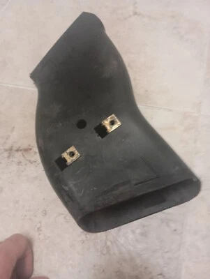 Porsche 944 Turbo e S2 freio dianteiro duto de ar lado do passageiro - Imagem 1 de 3