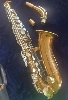 Martin Committee II Alto Saxophone  Renovated Lion and Crown SN 139XXX, ca 1939 - Image 1 of 4