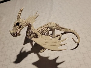 PLASTIC DRAGON SKELETON HALLOWEEN DECOR Adjustable Wings And Head - Picture 1 of 5