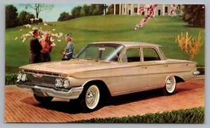 Postcard 1961 Chevrolet Biscayne 4-Door Sedan Advertisement Unposted - Picture 1 of 2