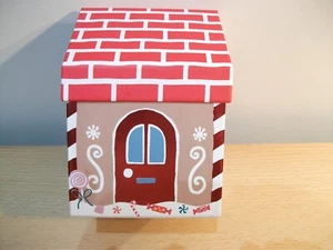 Guess What ? ! with a festive theme Game for Players 2+ Good Fun Party - Picture 1 of 4
