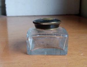 1860s SQUARE HAND BLOWN GLASS INKWELL WITH ORIGINAL BRASS CROWN EMB LID - Picture 1 of 8