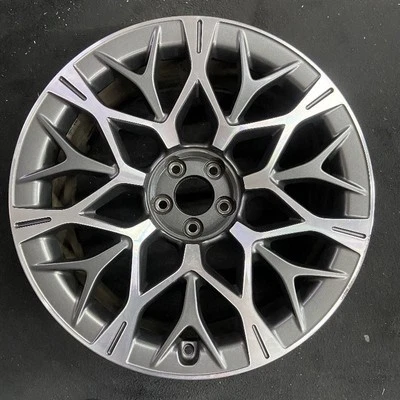 Rear Genesis Machined Grey G90 OEM Wheel 21” 2023-2024 Original Factory 71053 - Image 1 of 4