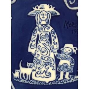 1971 Royal Copenhagen Mors Dag Plate 6" Mother Daughter Cat Kitten - Picture 1 of 6
