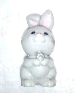 Vintage Littlest Pet Shop: Bunny from Mommy & Baby Bunnies (1992) (tiny)A-18 - Picture 1 of 7