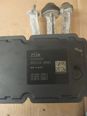 Chrysler 300 2012 bomba abs 25,0928-5333,3 Foto 1 de 2