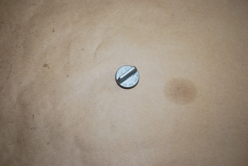 Honda Goldwing Gl1000 1975-1979 tapa de aceite tapa de nivel Foto 1 de 1