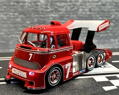 1/32 Slotcar Carrera Evolution "Carrera Race Truck "No.7" " mit Licht ohne Box - Bild 1 von 4