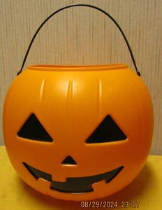 Halloween Jack-O-Lantern Candy Bucket new - Picture 1 of 8