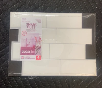 Smart Tiles Metro Campagnola White Vinyl Peel & Stick Tiles 4 PCS SM1100G-04-QG - Image 1 of 3