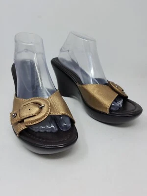 Sandalias Tommy Hilfiger Greer para mujer 11 de cuero dorado marrón tacón de cuña Foto 1 de 4