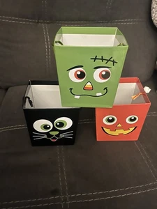 3 Small Halloween Boxes  - Picture 1 of 4