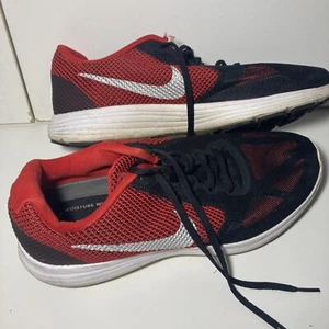 Nike Revolution 3 819300-600 Red Black Running Shoes Sneakers Men’s Size 11.5 US - Picture 1 of 7