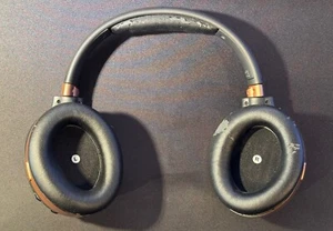 Casque audio/gaming Audeze Mobius - Photo 1/10