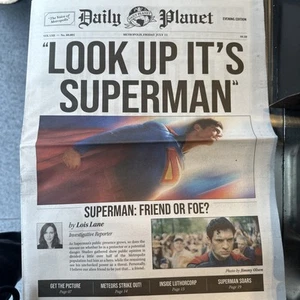 Genuine daily planet superman 2025 promo prop newspaper rare limited - Afbeelding 1 van 1