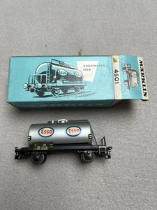 Märklin Kesselwagen Esso 4501 mit Original Verpackung - Bild 1 von 2