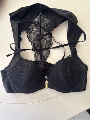 Frederick's Of Hollywood Size S Womens Lined Underwire Front Close Bralette 7T - Image 1 of 3