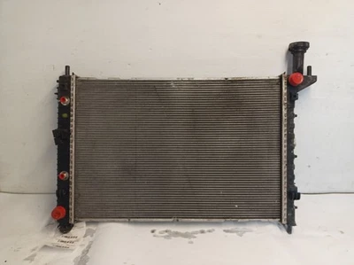 Radiador de Chevrolet Traverse 2017 3,6 L AT 12219407 Foto 1 de 4