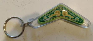 KEYCHAIN Boomerang Australian Fancy Aztec Paisley Green Clear Gecko Style 3 USED - Bild 1 von 4