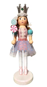 CHRISTMAS WOODEN NUTCRACKER - 15" LOLLYPOP QUEEN W/ JEWEL CROWN & LOLLYPOP STAFF - Picture 1 of 2