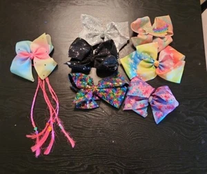 Jo Jo Siwa Bows Lot of 7!  Barely Worn. Sequenced, And patterned bows  - Picture 1 of 10