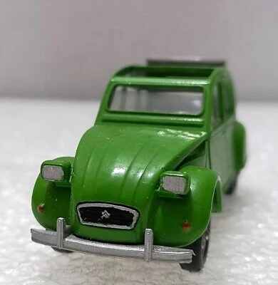CITROEN 2CV 6  - Vintage 1:43 Scale model , Solido 56 Made in France 1977 - Image 1 of 4